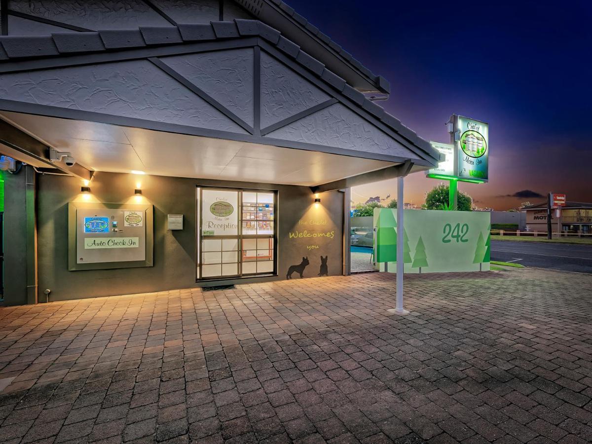 Chalet Motor Inn Bundaberg Zewnętrze zdjęcie