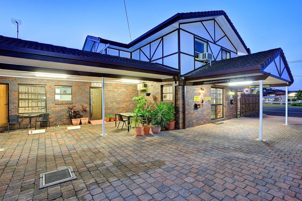 Chalet Motor Inn Bundaberg Zewnętrze zdjęcie